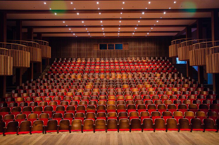 طراحی مدرن سالن کنفرانس