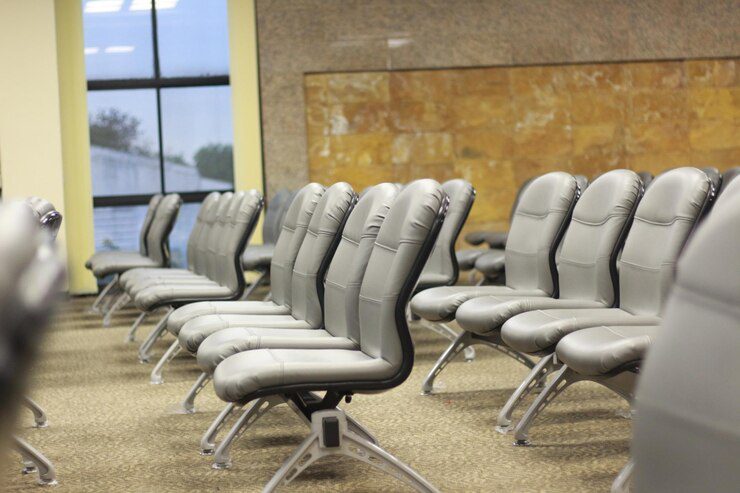 اهمیت صندلی سالن همایش