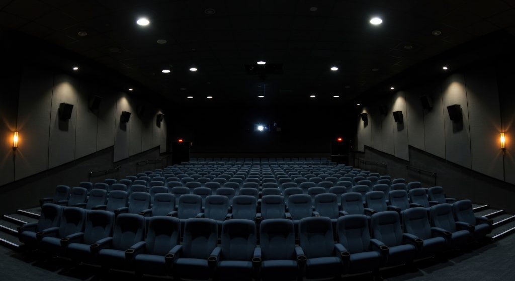 انتخاب صندلی کنسرت شیک