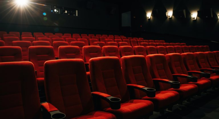 برترین برندهای صندلی سینمایی استاندارد